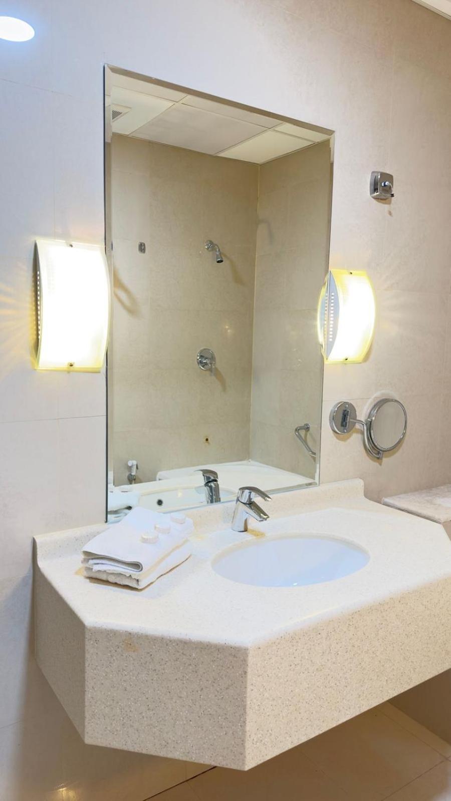 The Palace Suites Al Khobar Luaran gambar