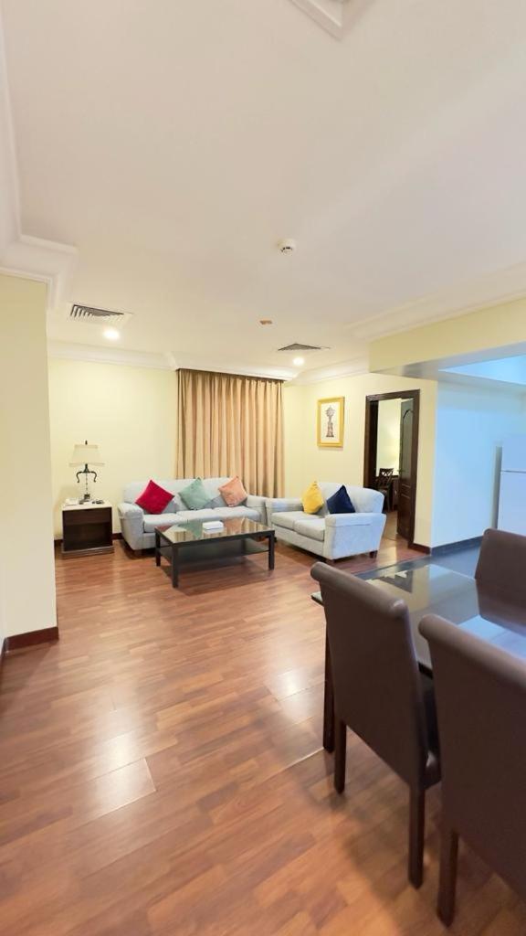 The Palace Suites Al Khobar Luaran gambar