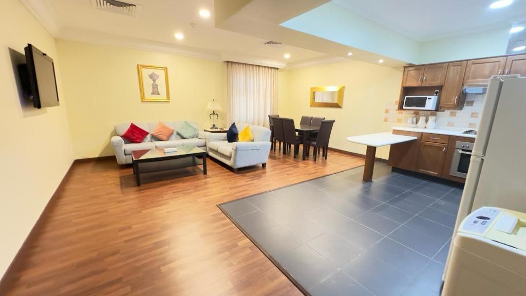 The Palace Suites Al Khobar Luaran gambar