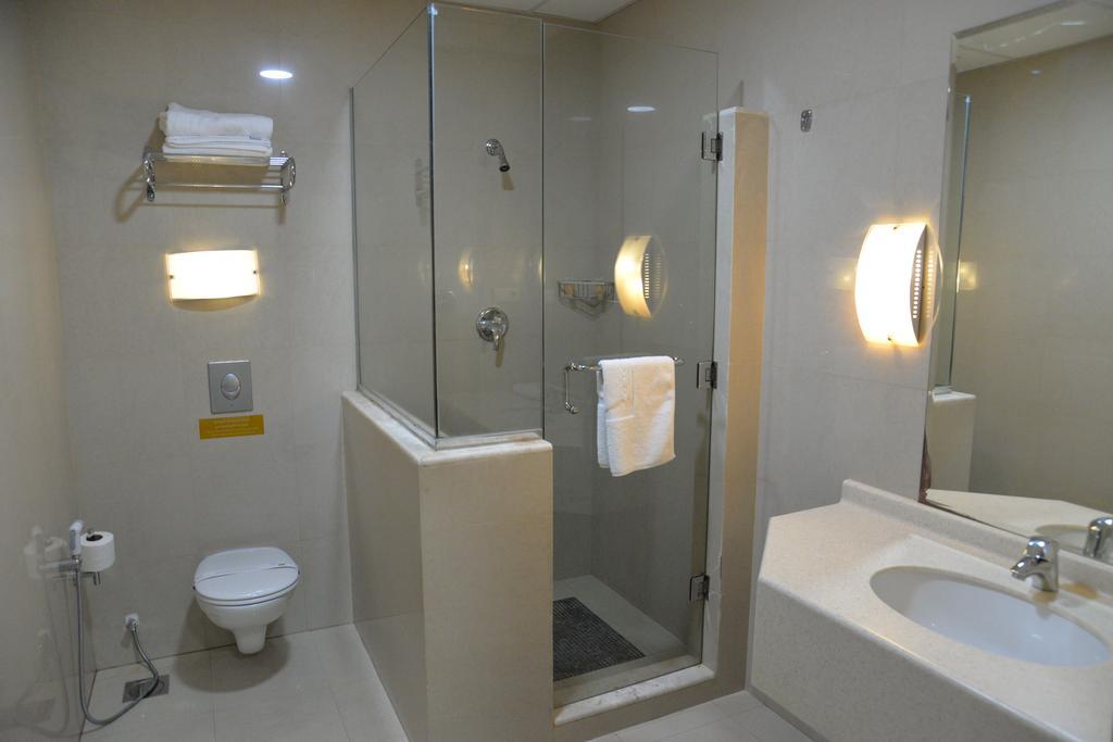 The Palace Suites Al Khobar Bilik gambar